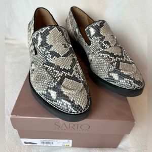 SARTO by Franco Sarto Tivoli Snake Print Loafer Sz 10